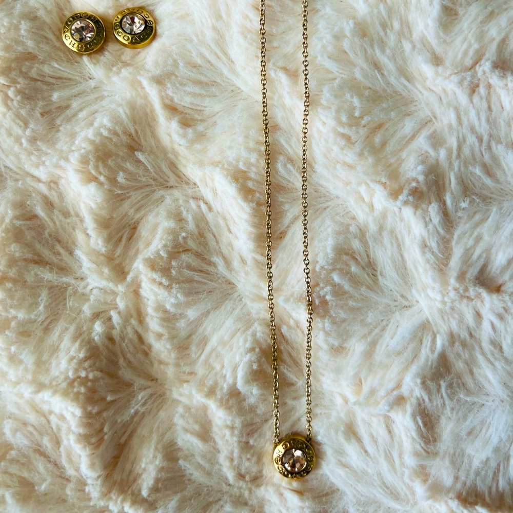 COACH Open Circle Necklace And Tea Rose Stud Earrings Set.